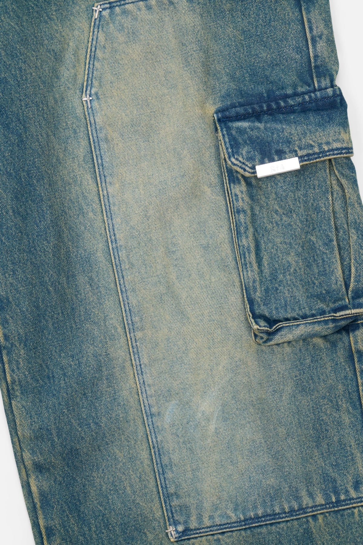 Rta Ryan | Blue Mineral