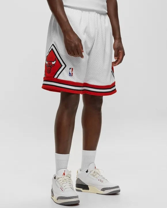 Mitchell & Ness NBA Swingman Shorts Chicago Bulls 1997-98
