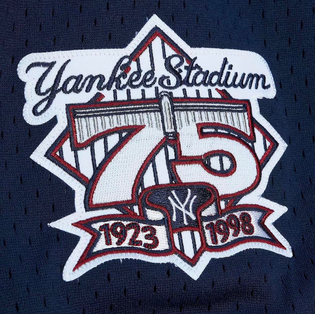 Mitchell & Ness Derek Jeter
New York Yankees 1998 Navy Authentic Batting Practice Jersey