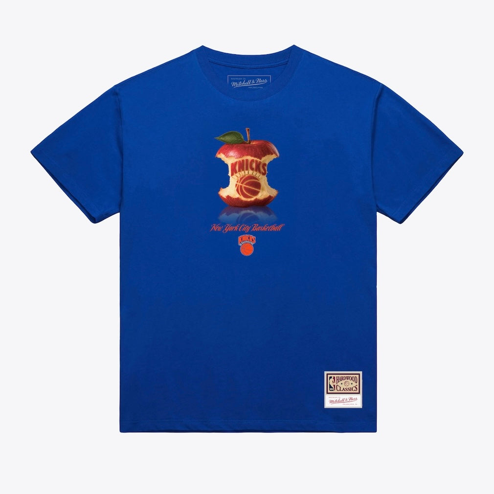 Mitchell & Ness New York Knicks Blue Court Apple T-Shirt