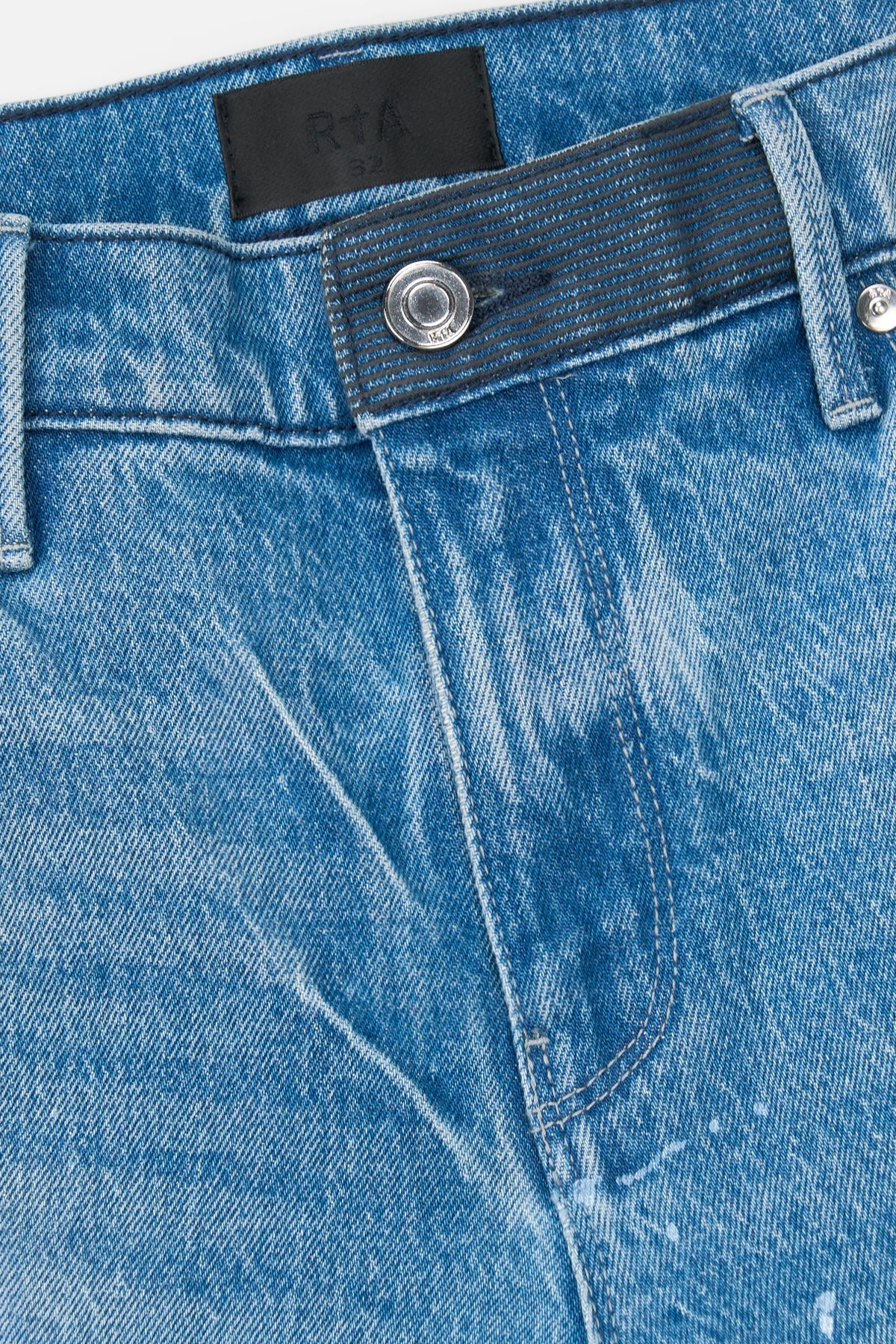 RTA Clayton Skinny Jean | Medium Blue Painted