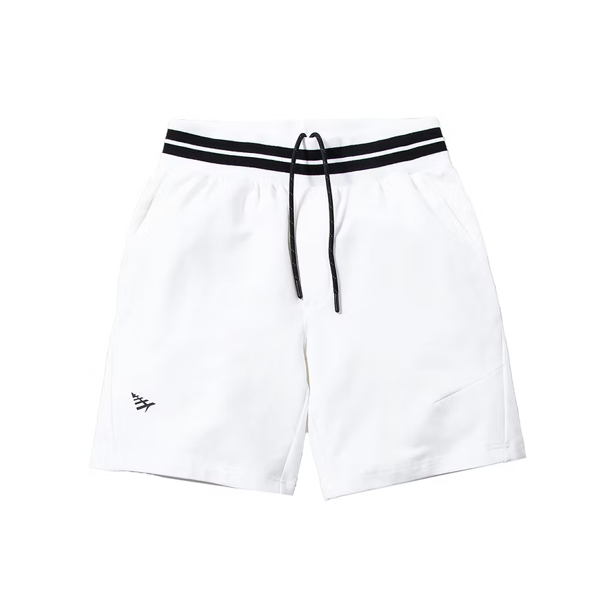 Paper Planes Altitude Short