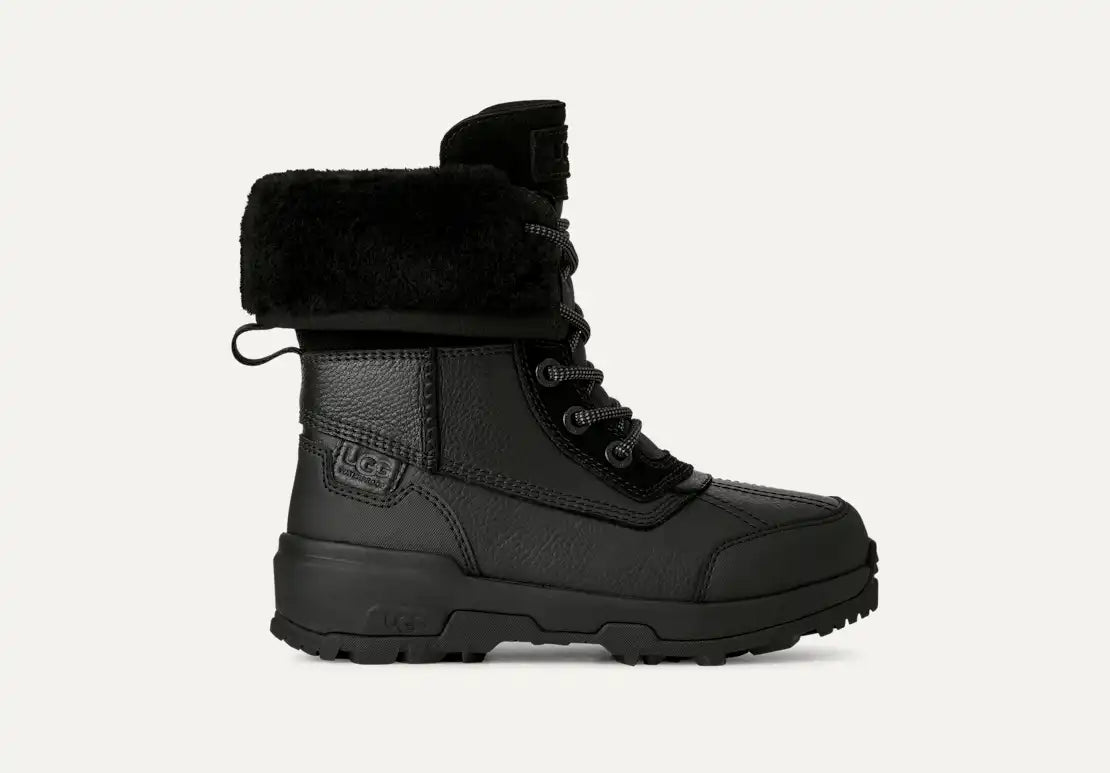 UGG® Kid’s Adirondack Boot XXV