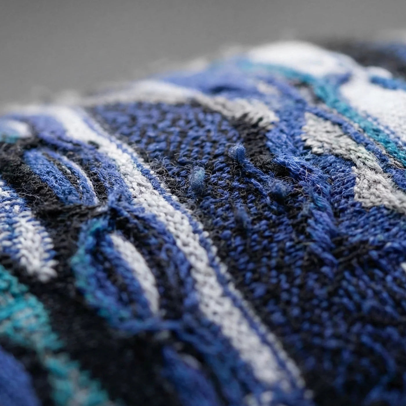 COOGI Canberra Crewneck