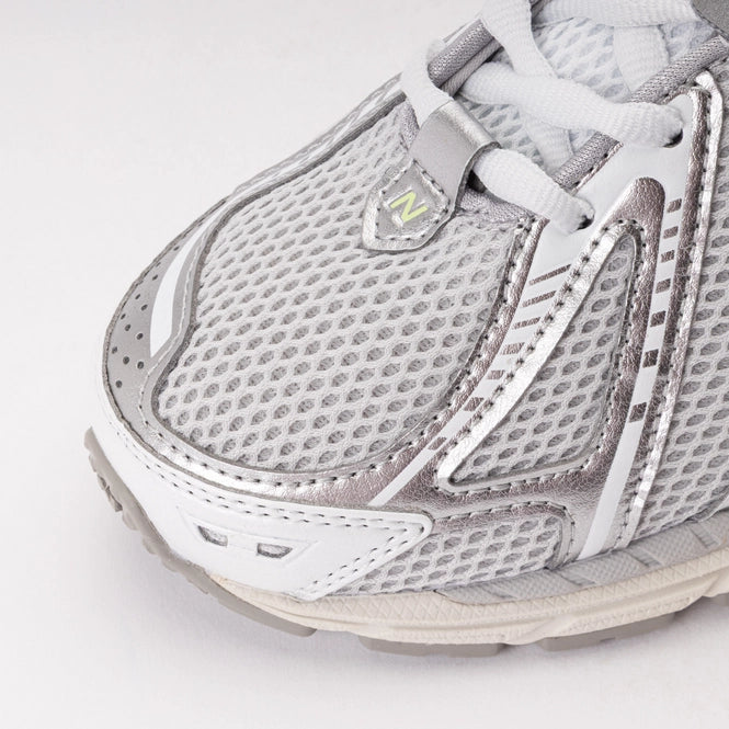 New Balance Men's 1906R