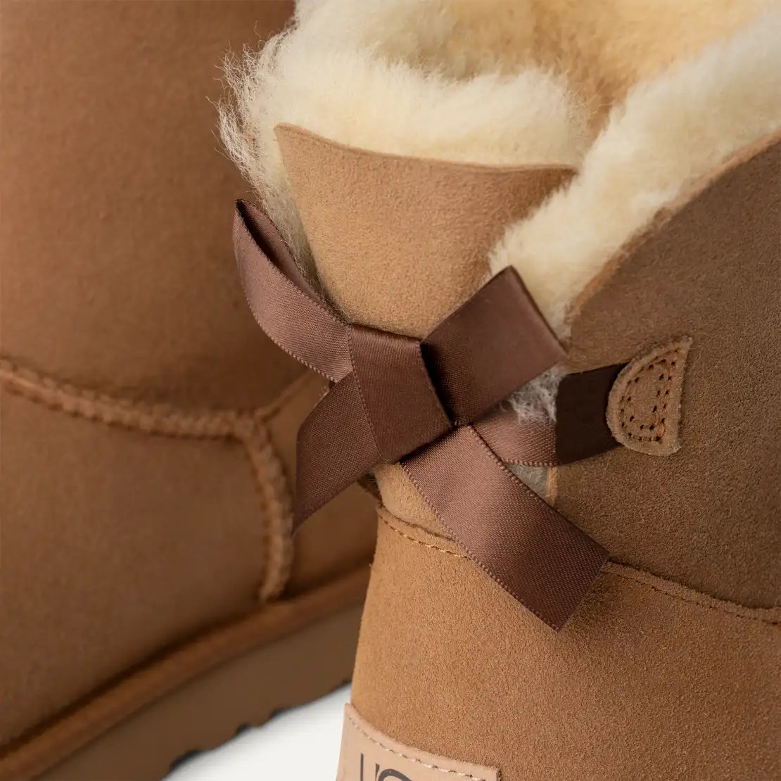 Ugg Mini Bailey Bow II