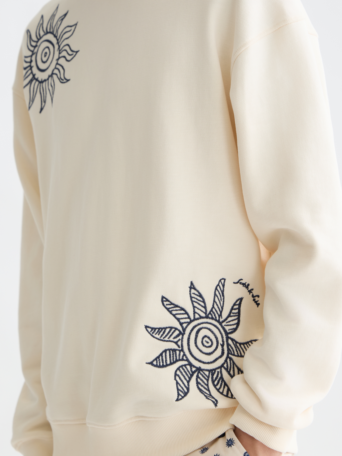 Scotch & Sodas Embroidered Relaxed Sweatshirt