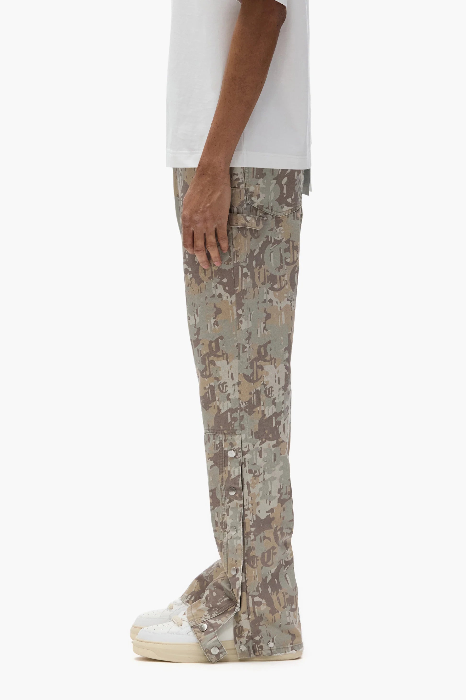 Purple Brand Snap Carpenter Camo Print Pant